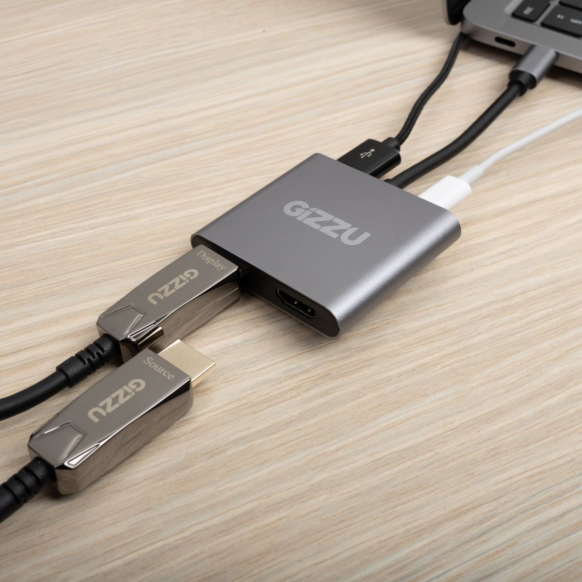 Gizzu 4-in-1 Type-C to Dual HDMI Hub - Image 2